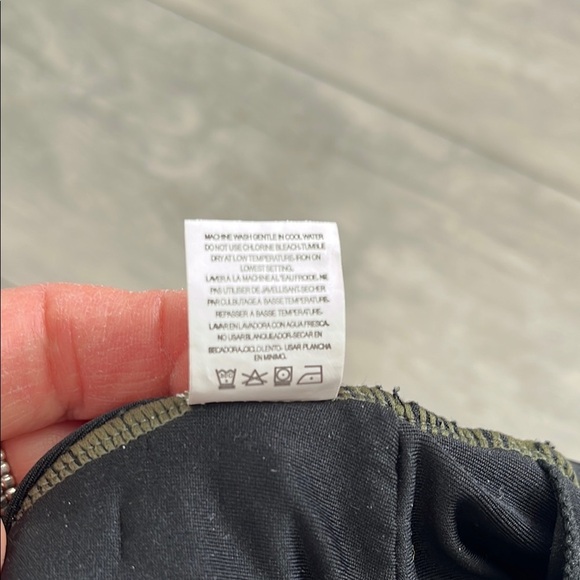 CUPSHE Halter One Piece Swimsuit in Black and Olive Mesh Cut-Out, Size XXL - Picture 10 of 10